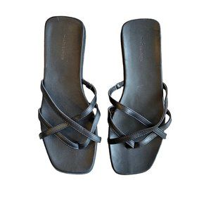 14th & Union Black Caite Flat Strappy Thong Sandals Size 8